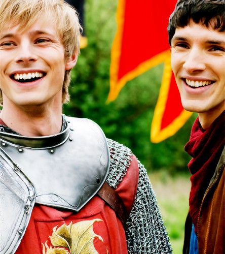 Bradley James Fotoğrafı