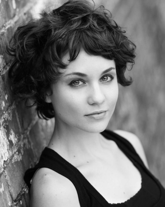 Tuppence Middleton Fotoğrafları 1