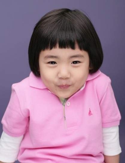 Yoon Ki Won fotoğrafı