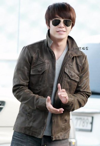 Lee Dong-Hae Fotoğrafı