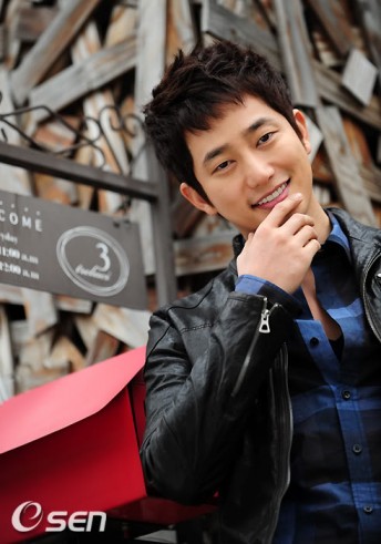 Park Shi-hoo Fotoğrafı