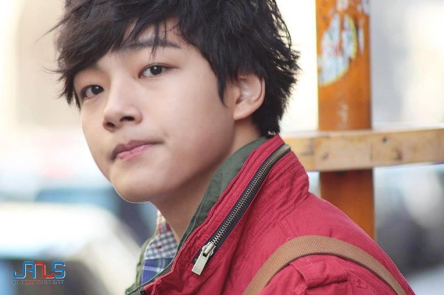 Yeo Jin-goo Fotoğrafı