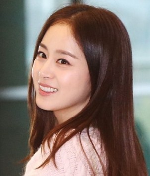 Kim Tae-hee Fotoğrafı