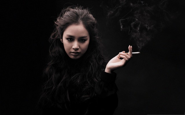 Kim Tae-hee Fotoğrafı