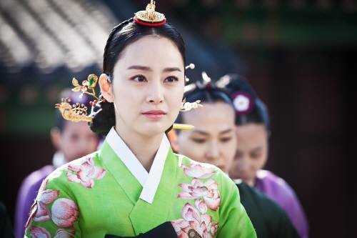 Kim Tae-hee Fotoğrafı