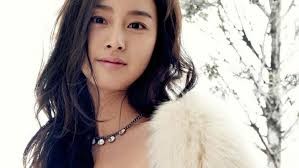 Kim Tae-hee Fotoğrafı