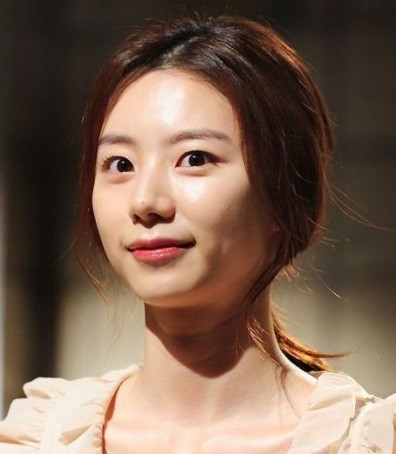 Park Soo-jin Fotoğrafı