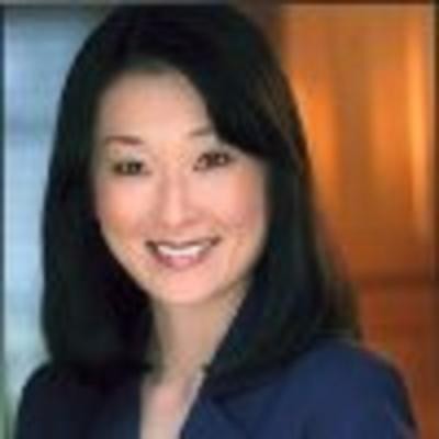 Hira Ambrosino Fotoğrafı