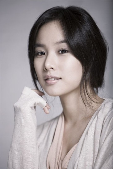 Jo Yoon Hee Fotoğrafı