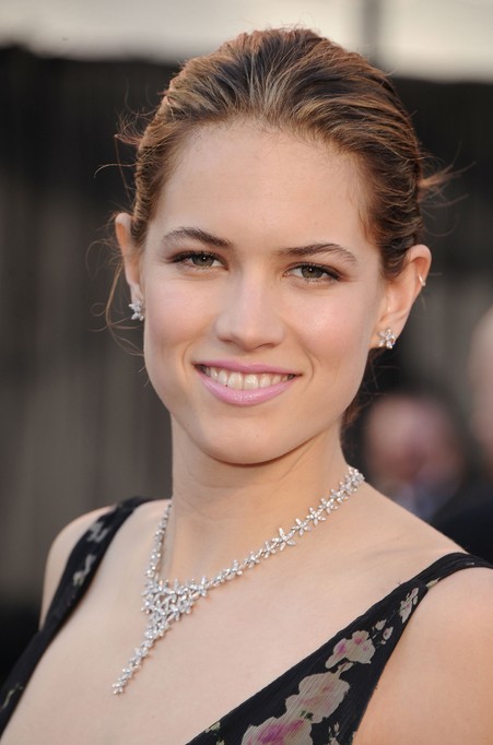 Cody Horn Fotoğrafları 13