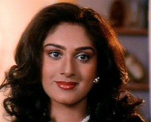 Meenakshi Sheshadri Fotoğrafları 1