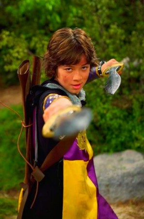 Leo Howard Fotoğrafı