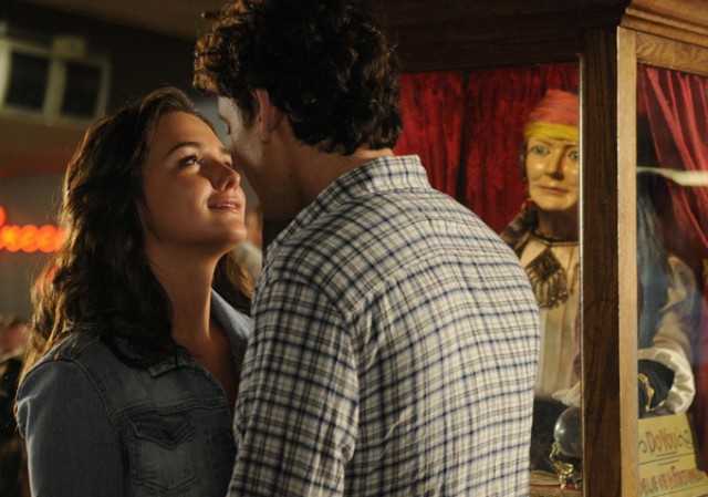 Addison Timlin Fotoğrafı