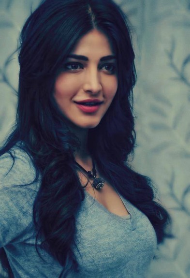 Shruti K. Haasan Fotoğrafı