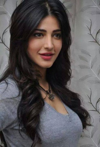 Shruti K. Haasan Fotoğrafı