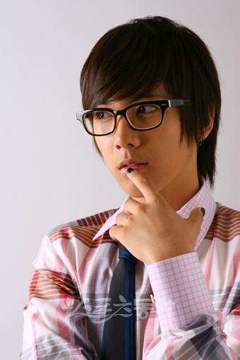 Lee Hong Ki Fotoğrafı