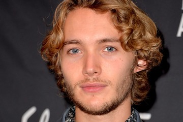 Toby Regbo Fotoğrafları 55