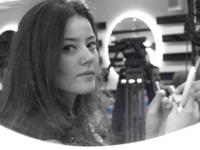 Pelin Akil Fotoğrafı