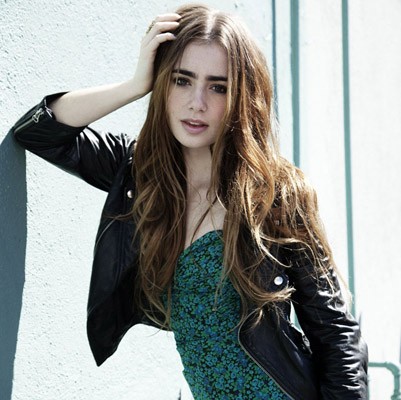 Lily Collins Fotoğrafı