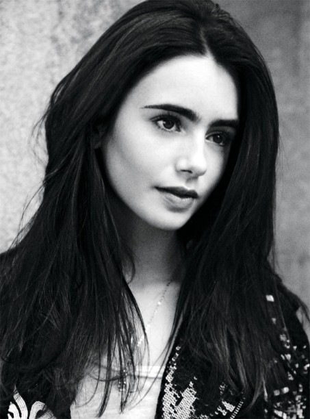 Lily Collins Fotoğrafı