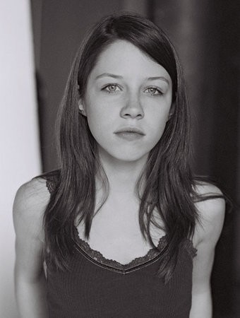 Clare Stone Fotoğrafı