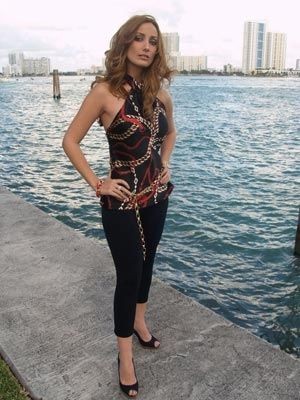 Karla Monroig Fotoğrafı