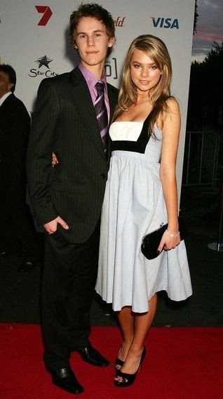 Indiana Evans Fotoğrafı