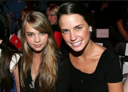 Indiana Evans Fotoğrafları 16