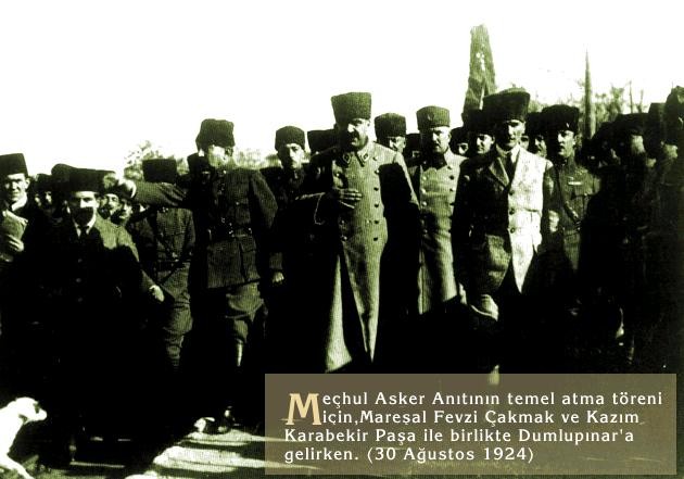 Mustafa Kemal Atatürk Fotoğrafı