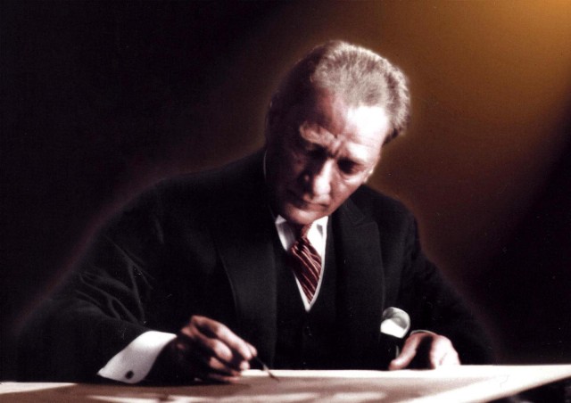 Mustafa Kemal Atatürk Fotoğrafı