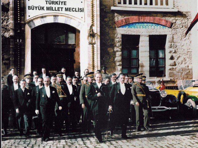 Mustafa Kemal Atatürk Fotoğrafı