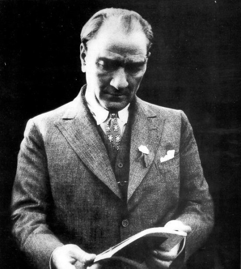 Mustafa Kemal Atatürk Fotoğrafları 576