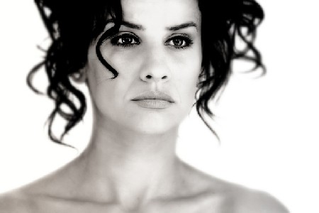Esra Erol Fotoğrafı