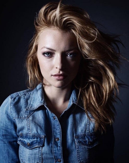Francesca Eastwood Fotoğrafı