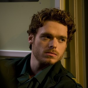 Richard Madden Fotoğrafları 11