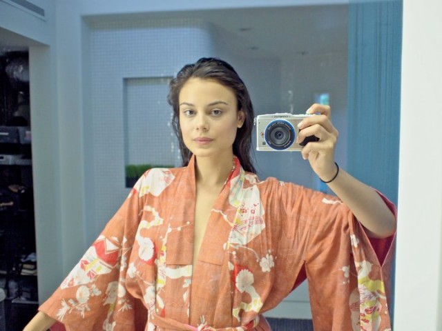 Nathalie Kelley Fotoğrafı