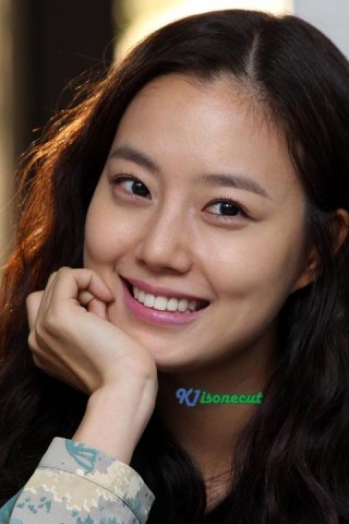 Moon Chae-won Fotoğrafı