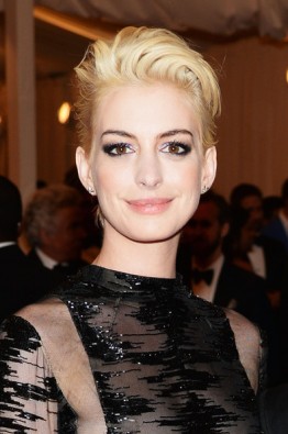 Anne Hathaway Fotoğrafı