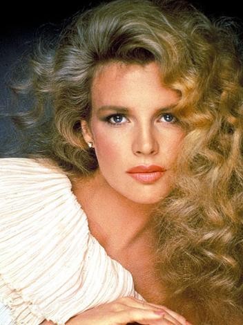 Kim Basinger Fotoğrafları 11