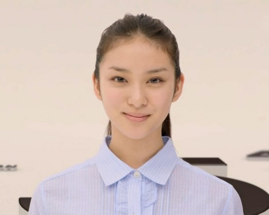 Emi Takei Fotoğrafı