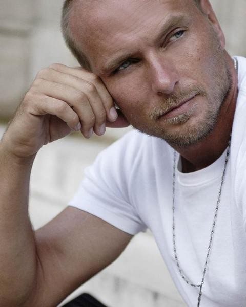 Luke Goss Fotoğrafları 15