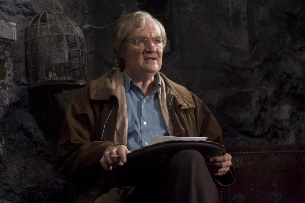 Jim Broadbent Fotoğrafları 60