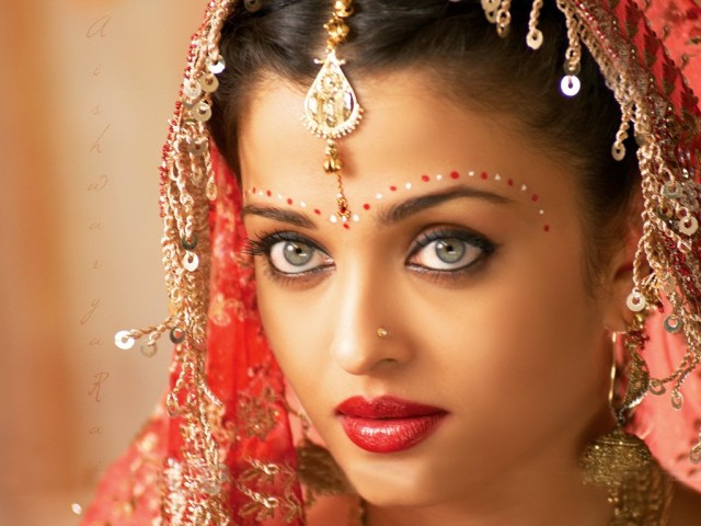 Aishwarya Rai Bachchan Fotoğrafları 498