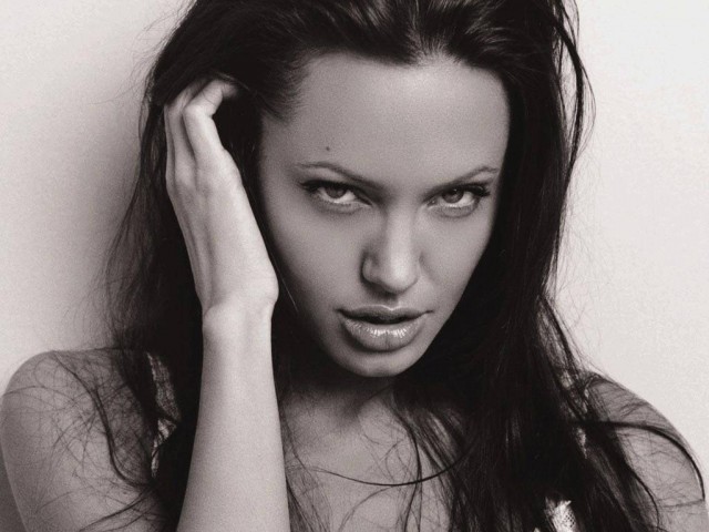 Angelina Jolie Fotoğrafları 1033