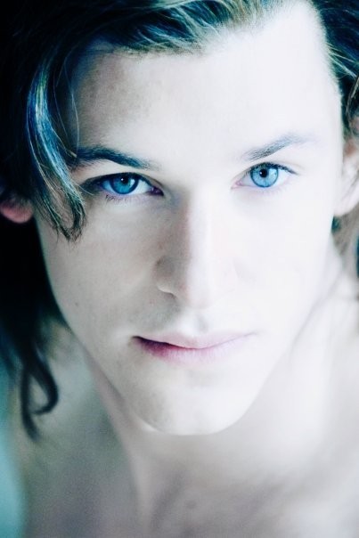 Gaspard Ulliel Fotoğrafları 293