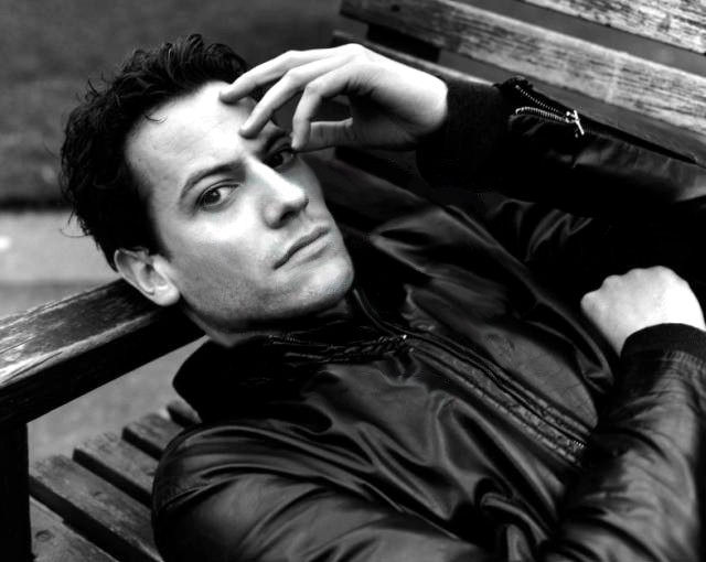 Ioan Gruffudd Fotoğrafları 71