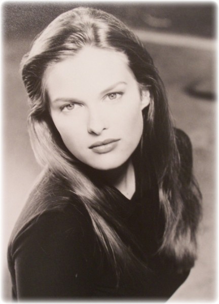 Vinessa Shaw Fotoğrafları 13