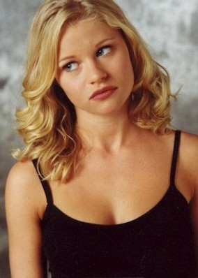 Emilie de Ravin Fotoğrafı
