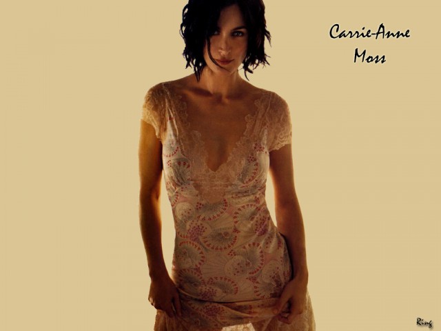 Carrie-Anne Moss Fotoğrafları 12