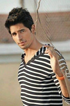 Sidharth Malhotra Fotoğrafı